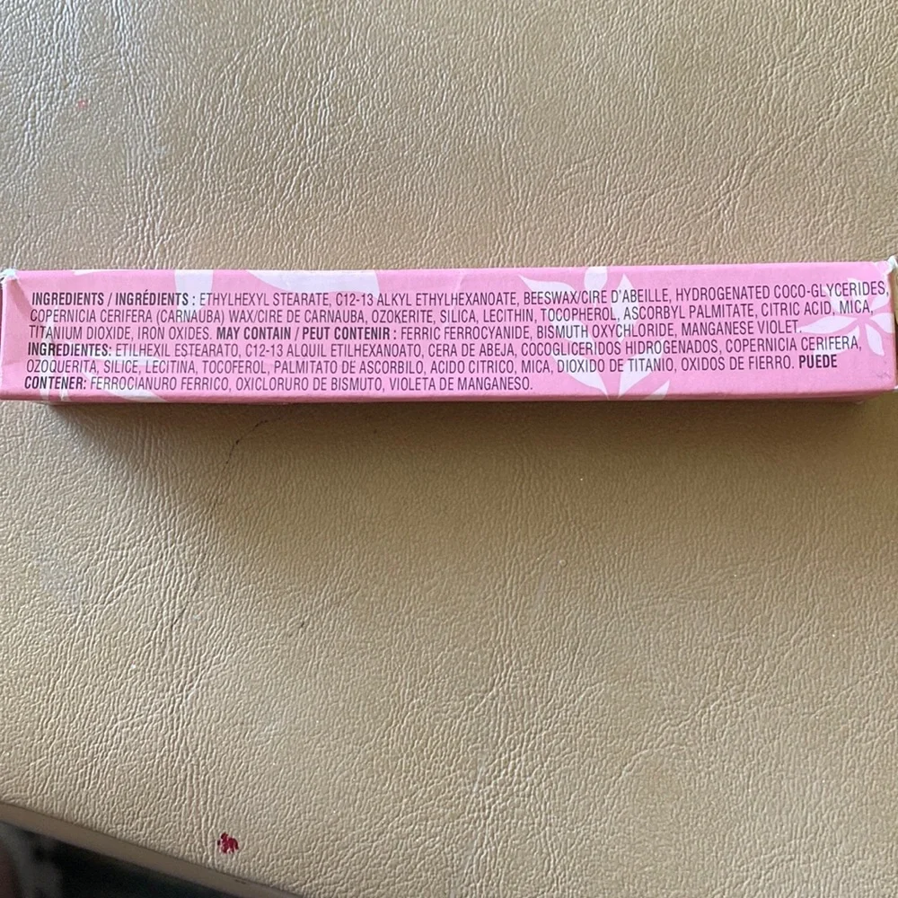 ❤️NEW❤️ Mary Kay Soft Luster Eye Color Stick - Violet Dawn - Picture 6 of 6